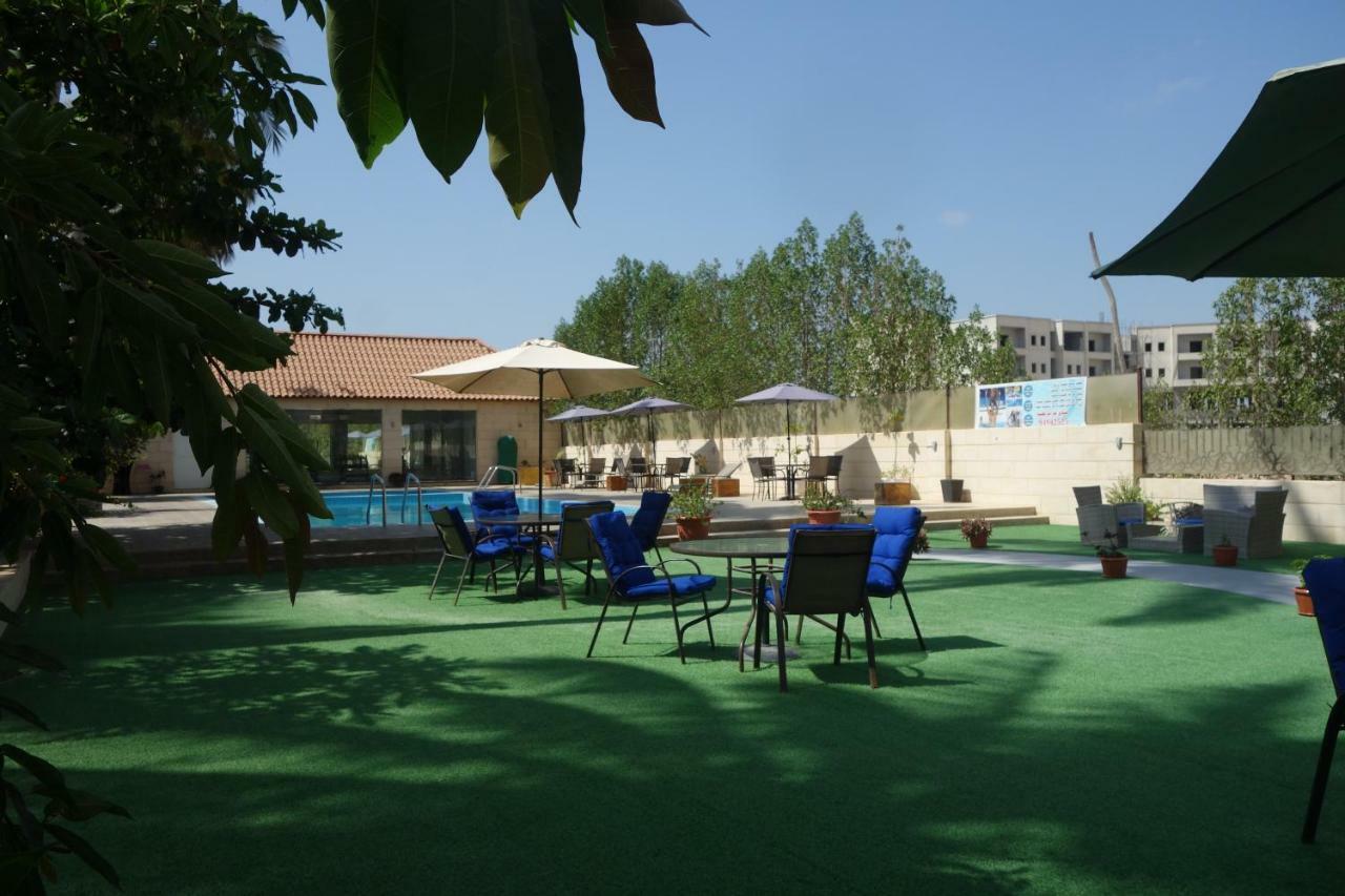 Grand Tayba Hotel Salalah Exterior photo